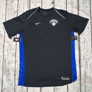 New York Knicks NBA Basketball Nike Dri-Fit New Short Sleeve Mens Shirt